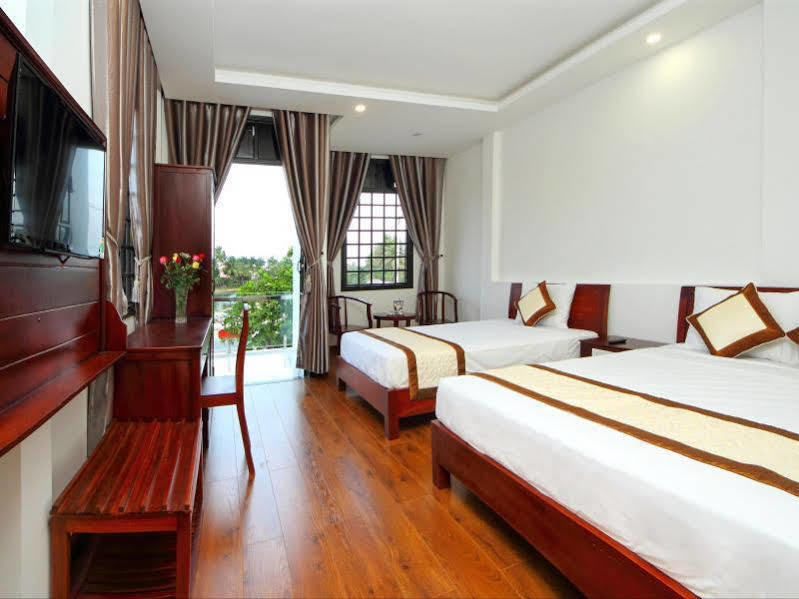 Azalea Homestay Hoi An Bagian luar foto