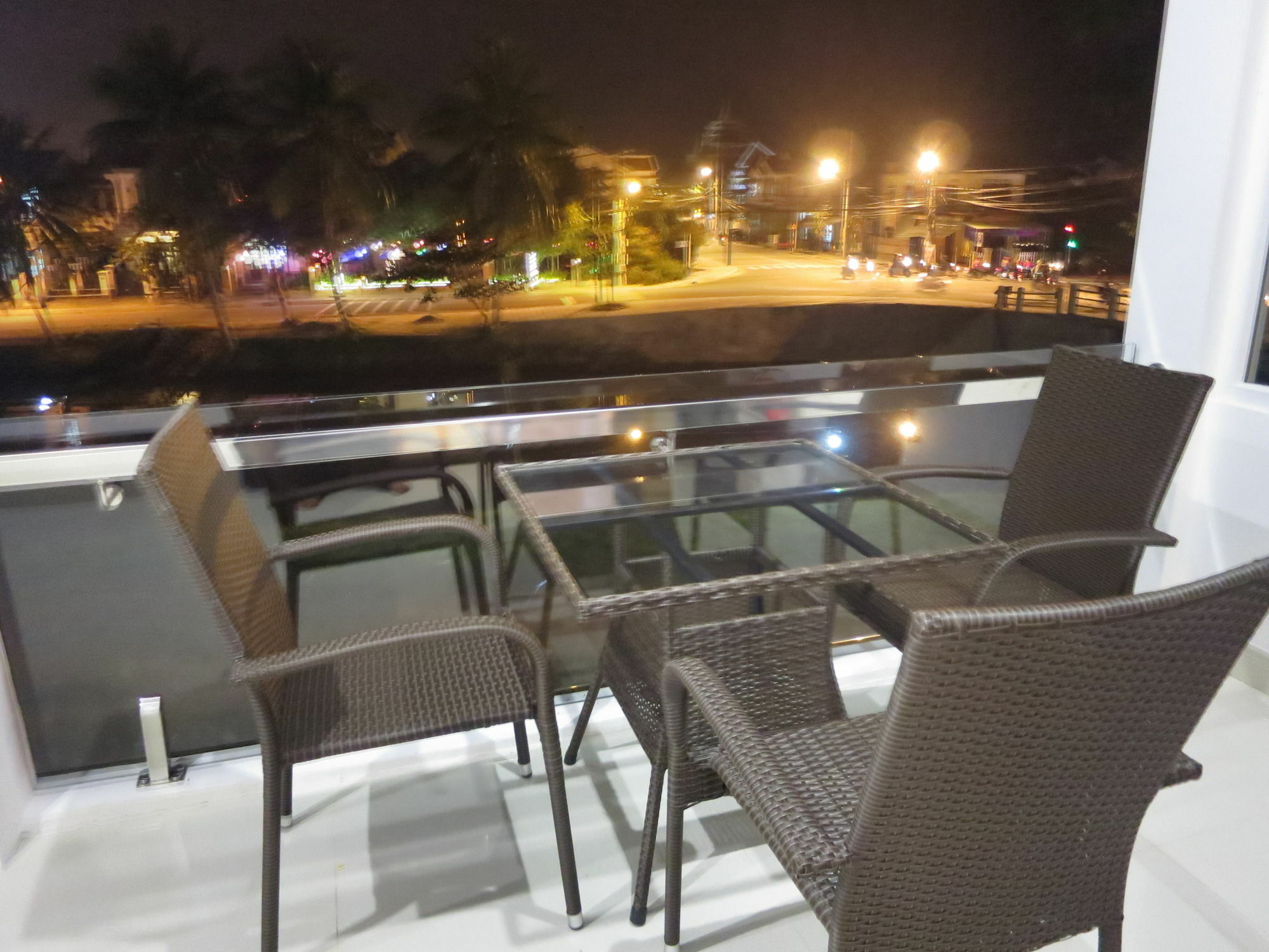 Azalea Homestay Hoi An Bagian luar foto